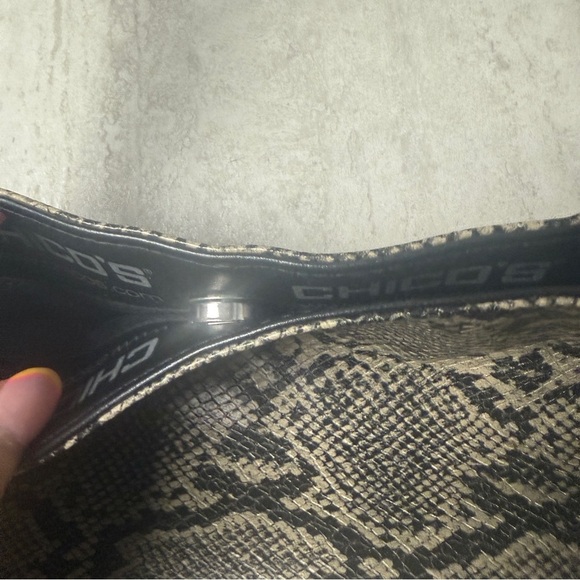 Chico's faux leather Snake Print Tote Bag shoulder bag - Picture 4 of 10